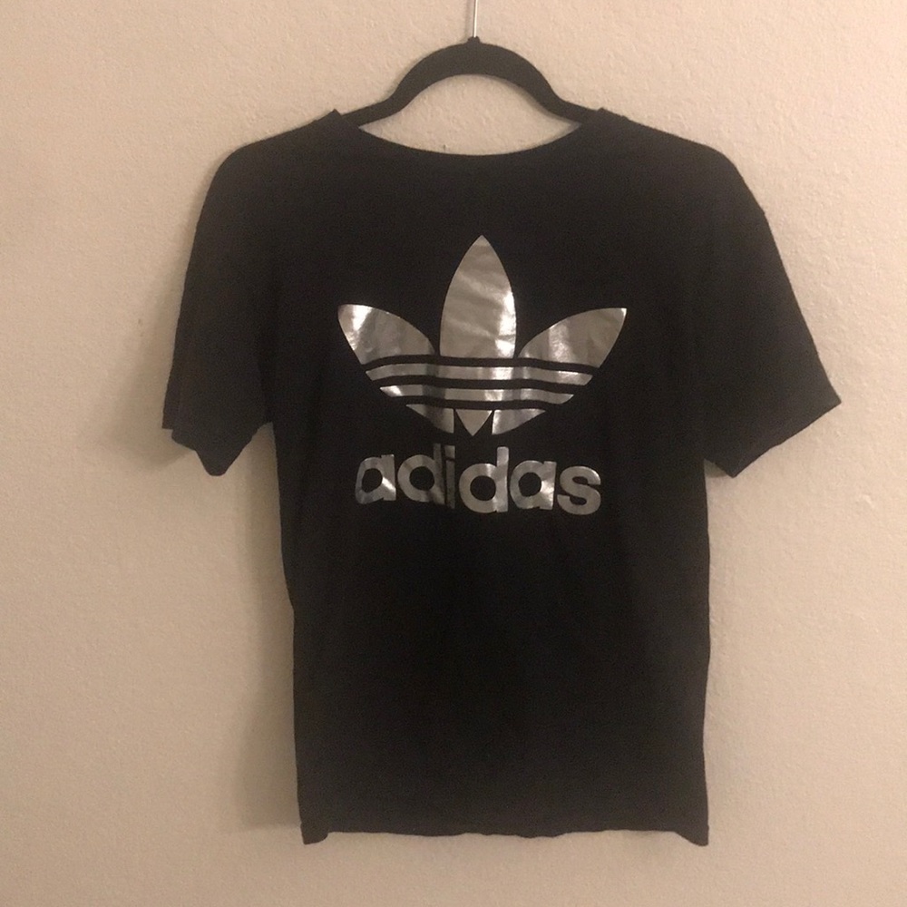 Black and Silver metallic Adidas T-shirt , Small